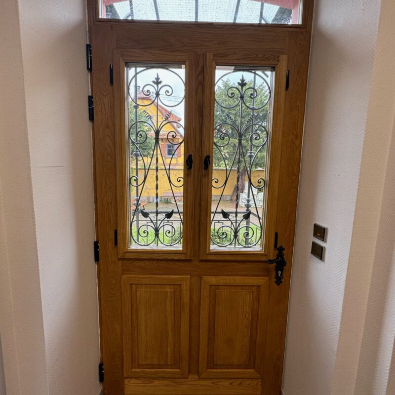 Portes en ch&ecirc;ne massif fabriqu&eacute; dans notre atelier et pos&eacute;e par nos soins &agrave; Dorlisheim Erstein 3